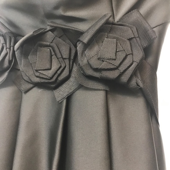 The Limited Strapless Dress - Picture 4 of 8